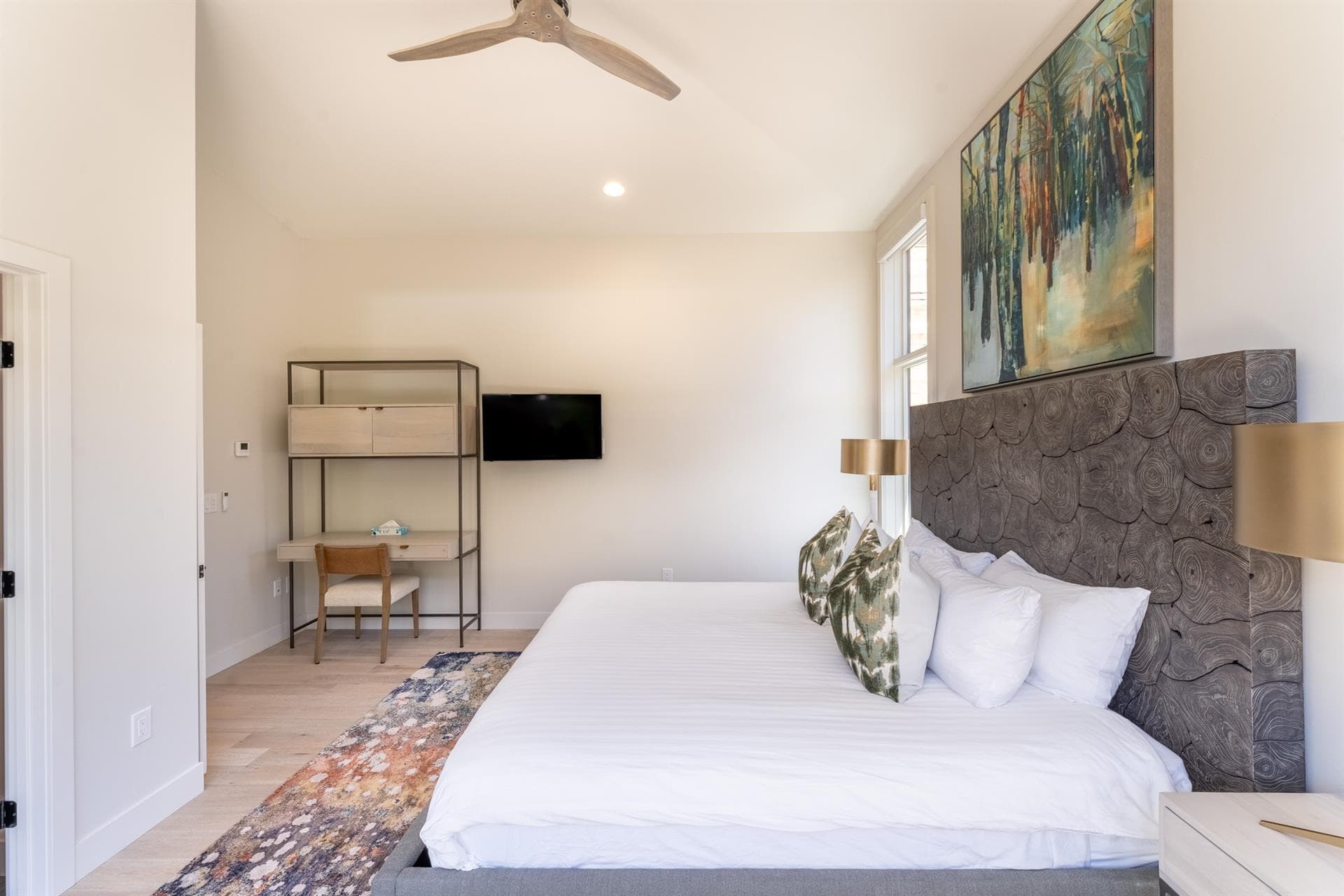 Frisco Aly - Image 39