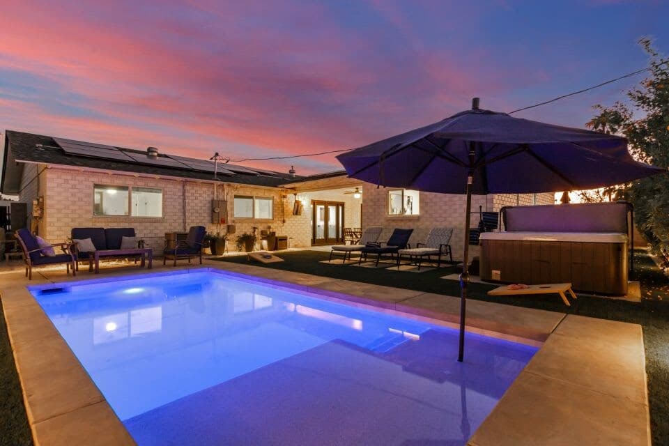 Crown Azul Retreat - Image 41