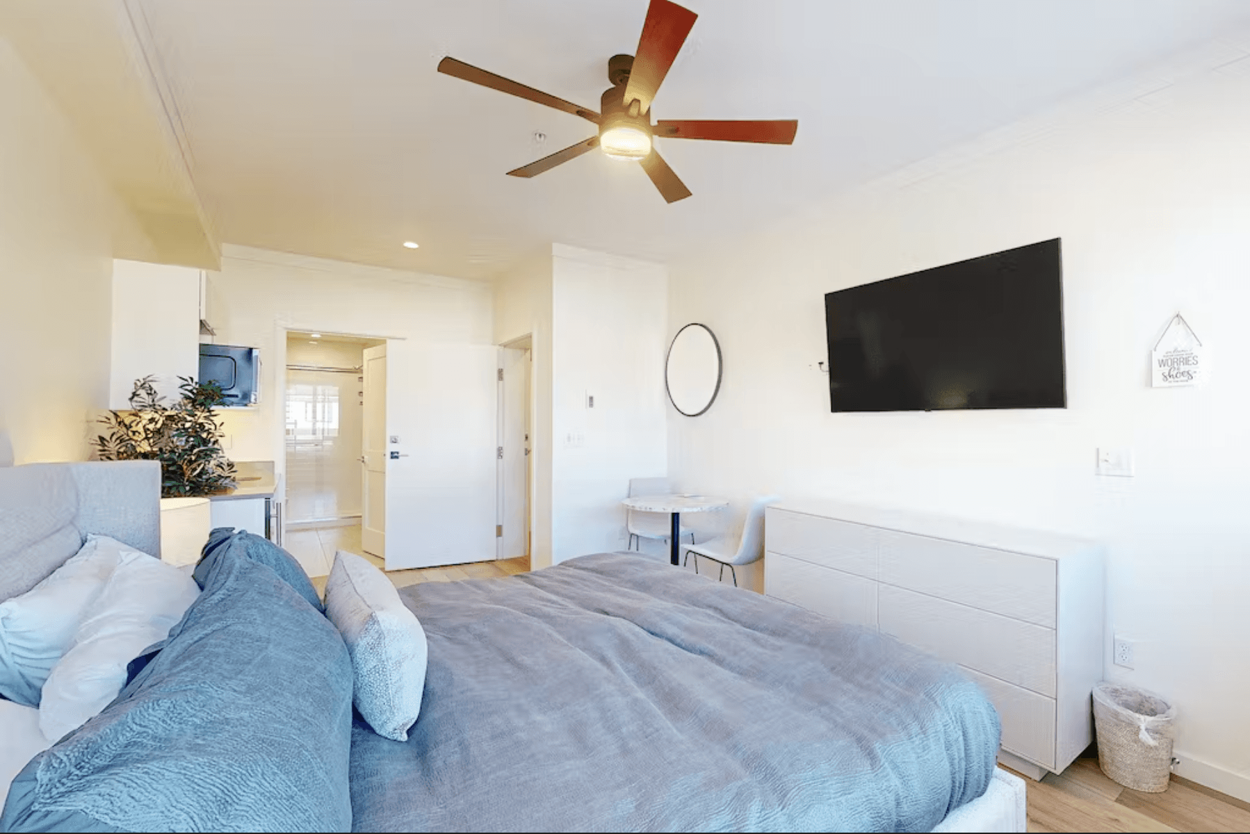 Mellow on Meadow Mile - Image 10