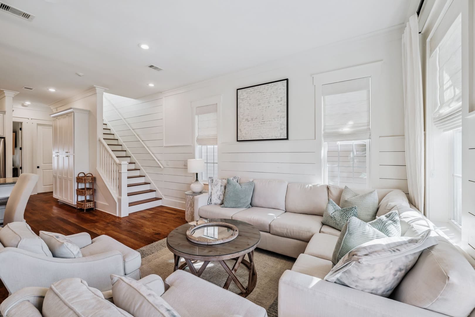 Beach Heaven - Image 2