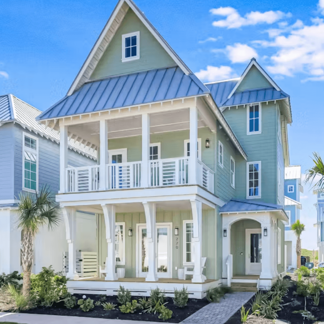 Sunsets and Smiles House - Image 1