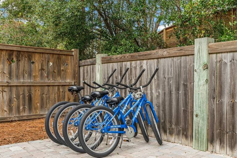 Waterfront House - Image 40