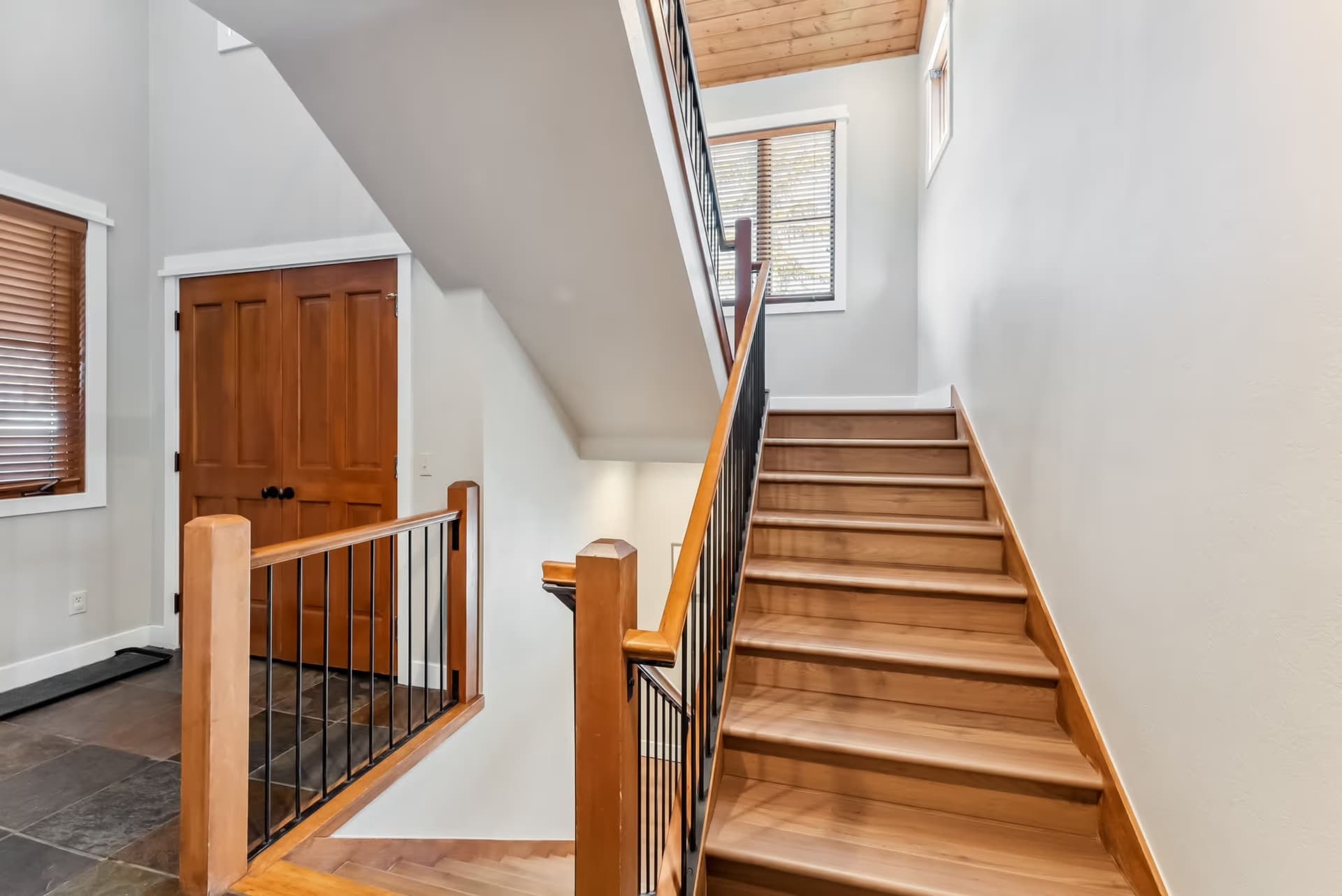 Frosted Ridge - Image 26