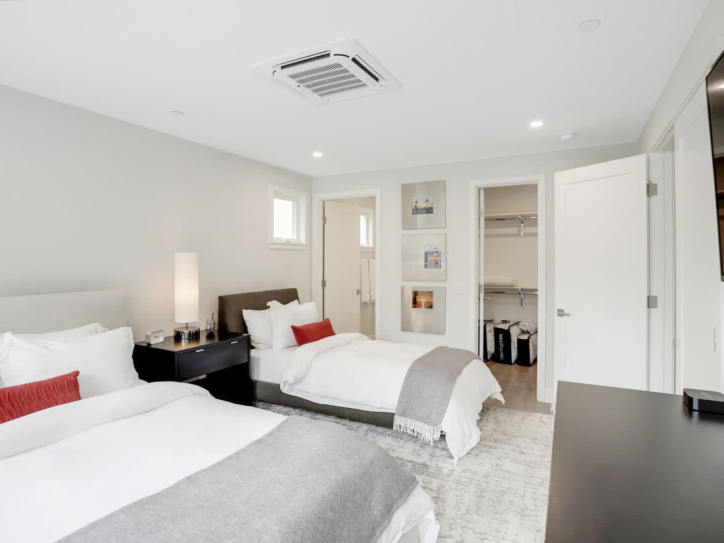 Wind and Sea - Image 14