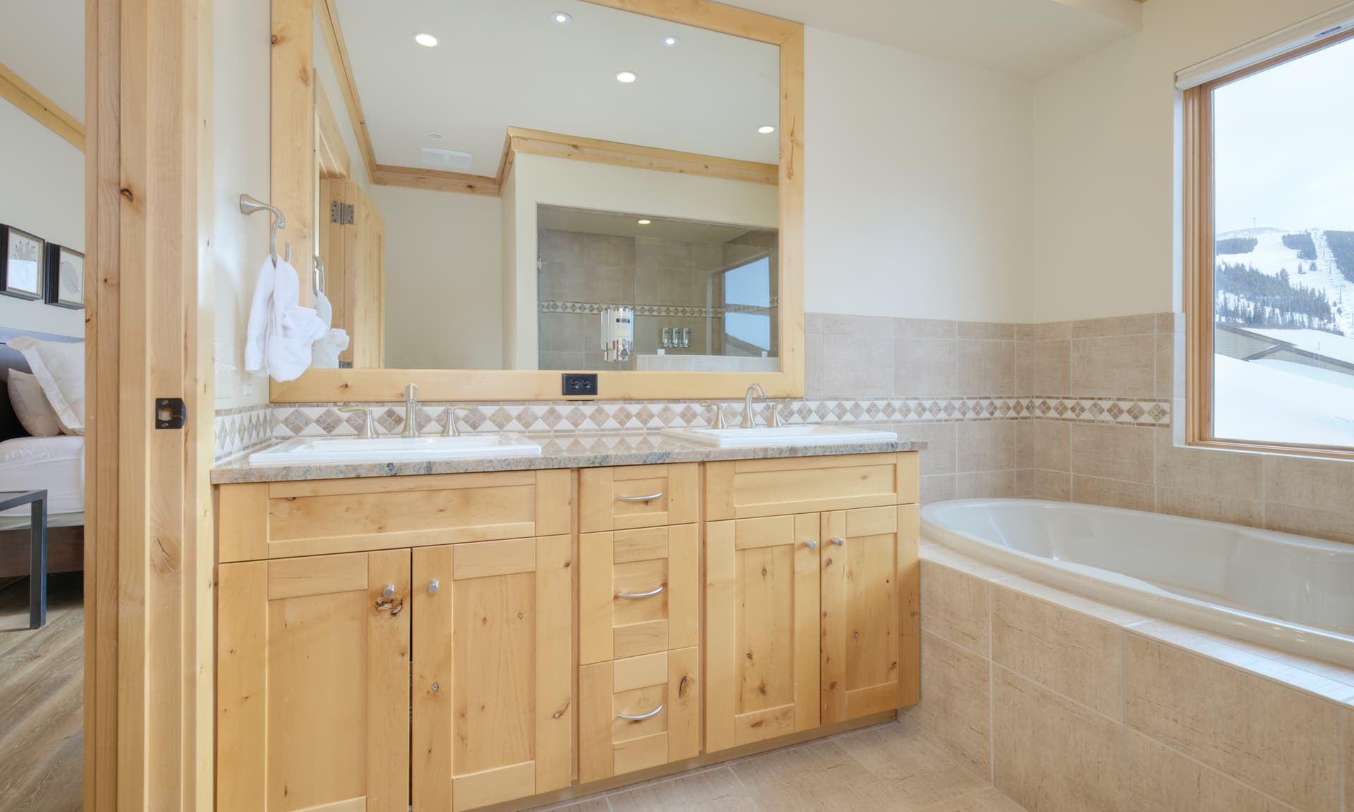 Beaverhead Residence #401 - Image 27