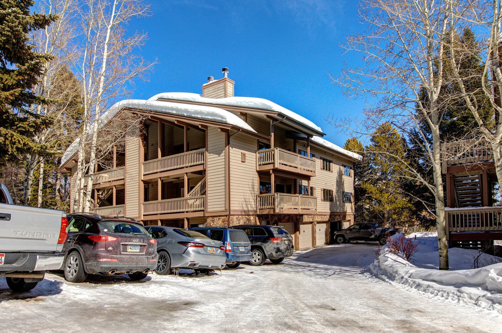 Teewinot Home - Image 51