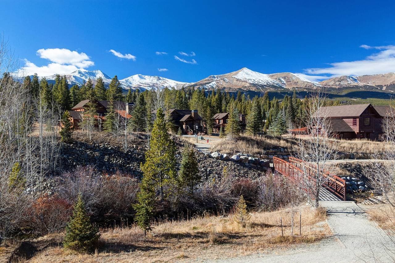 Creekside Escape - Image 51