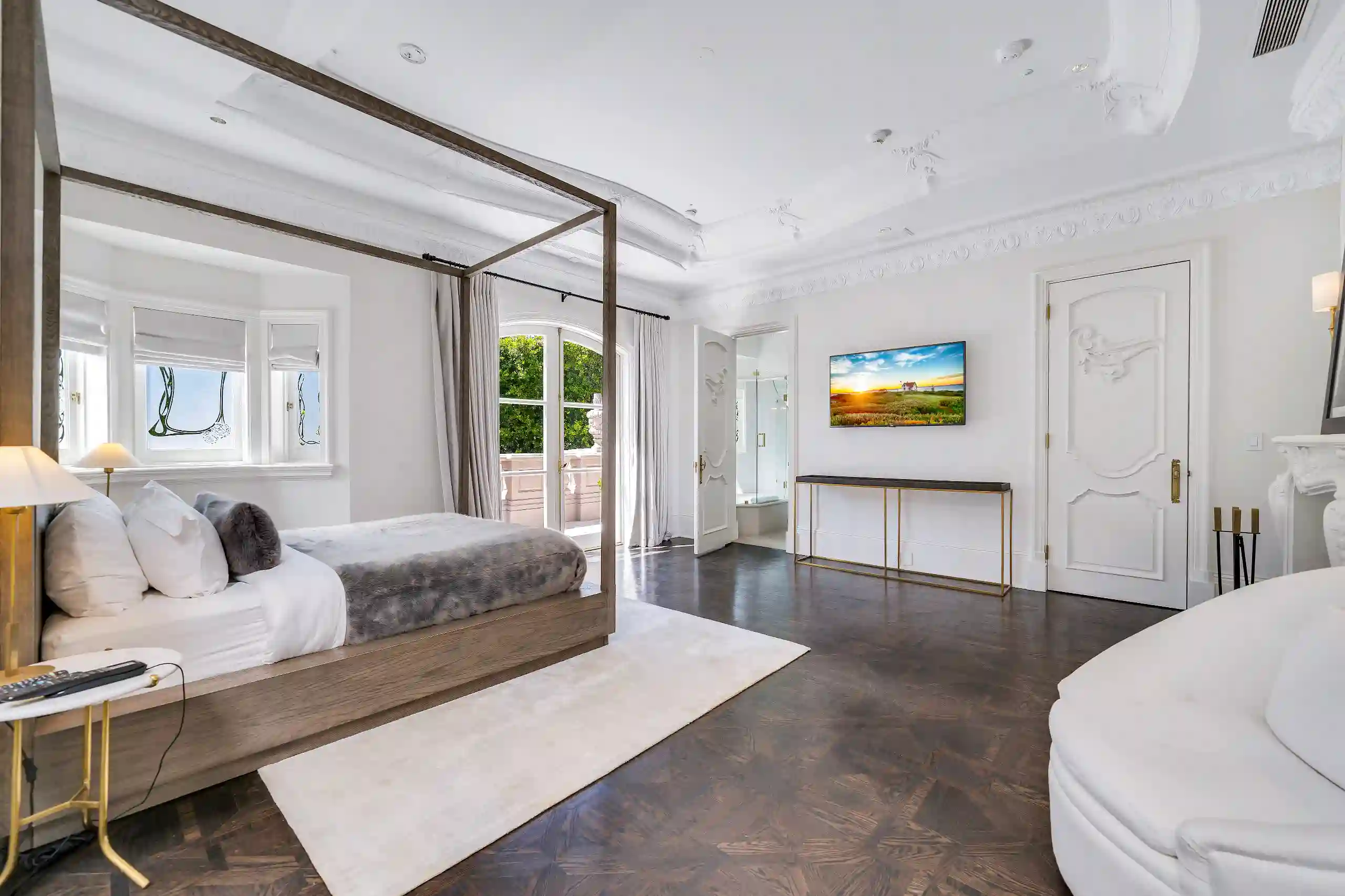 Chateau de Laurel - Image 29