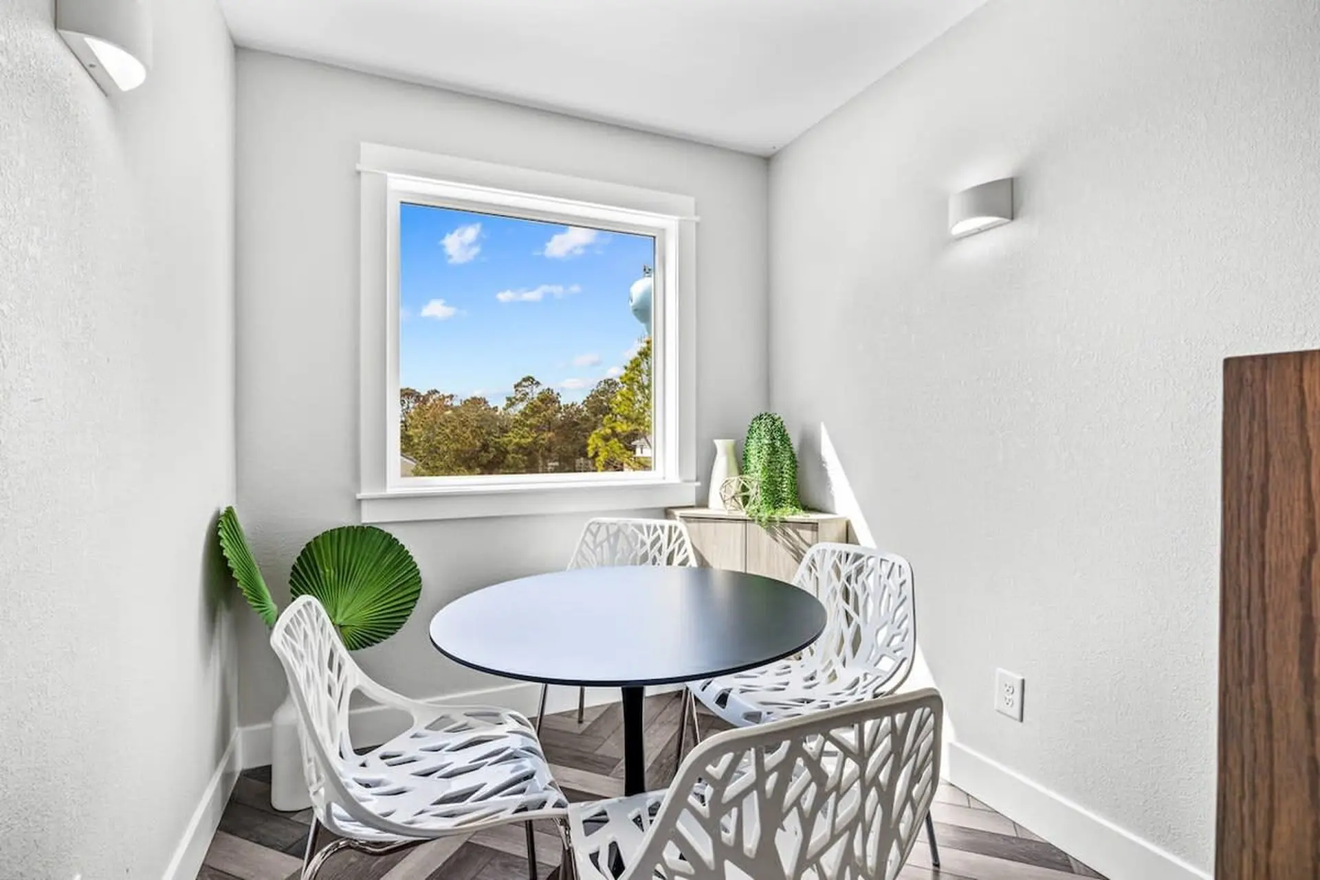 Ocean's Grove - Image 3