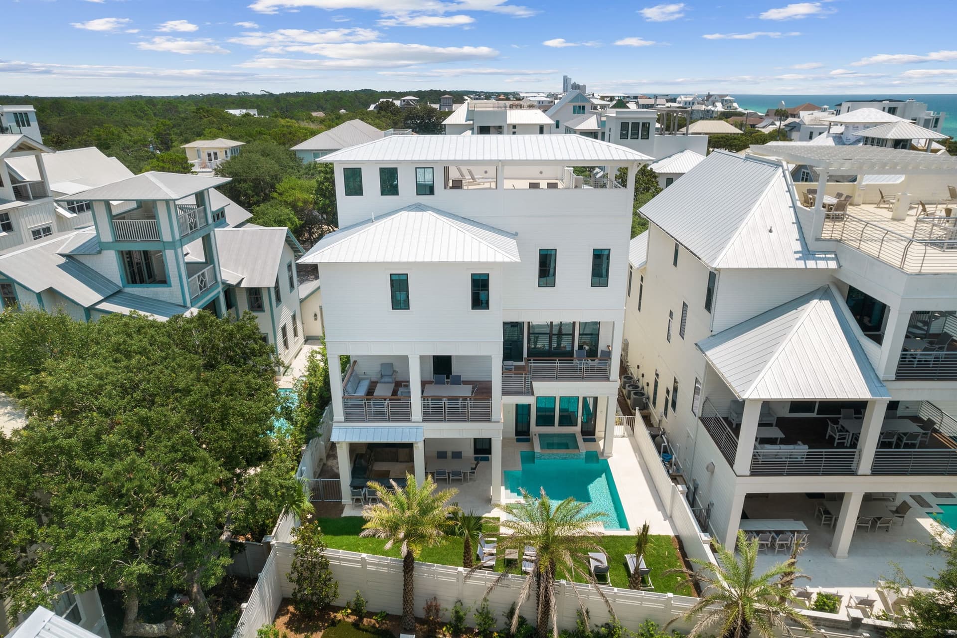 Drift Away Manor - Image 37