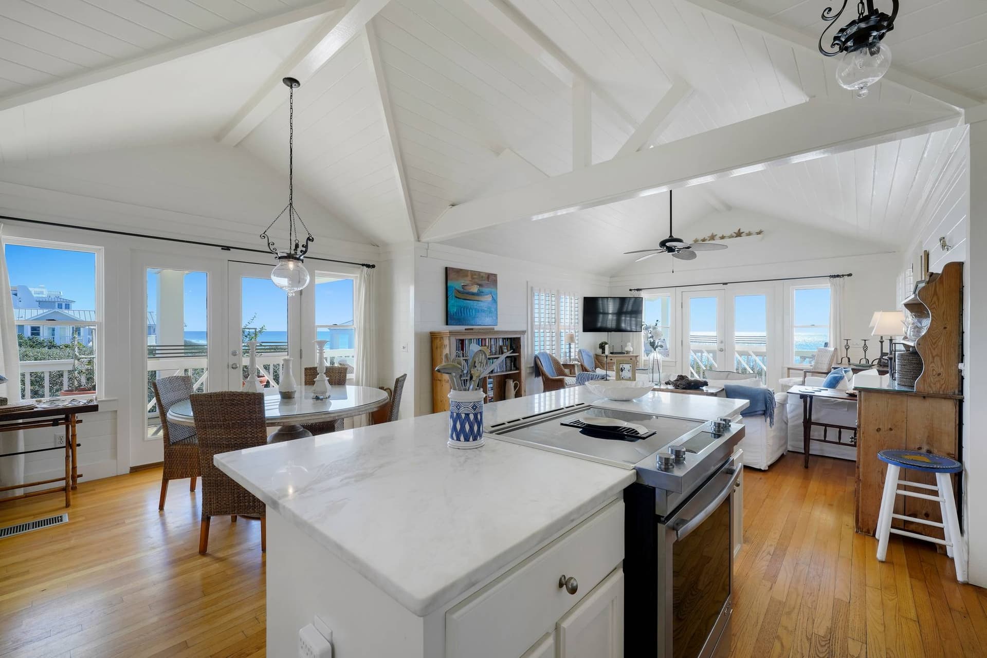 Southern Exposure - Image 7