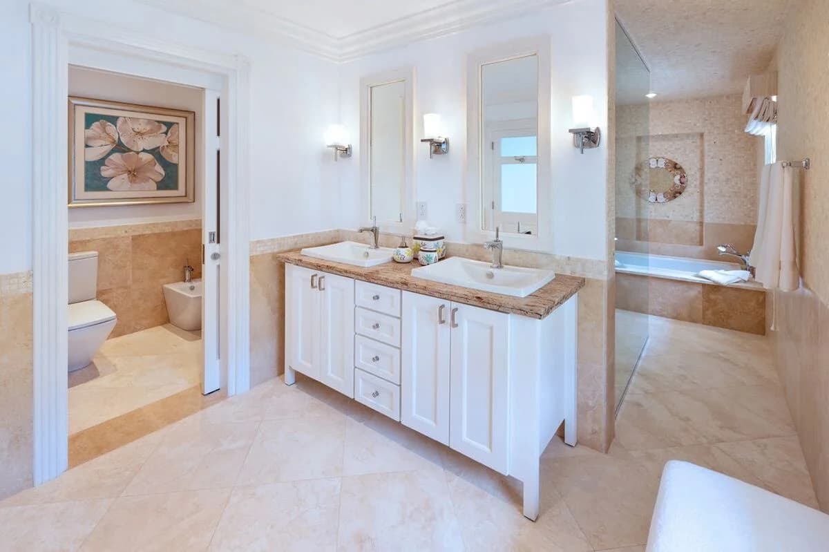 Canary Place - Image 8