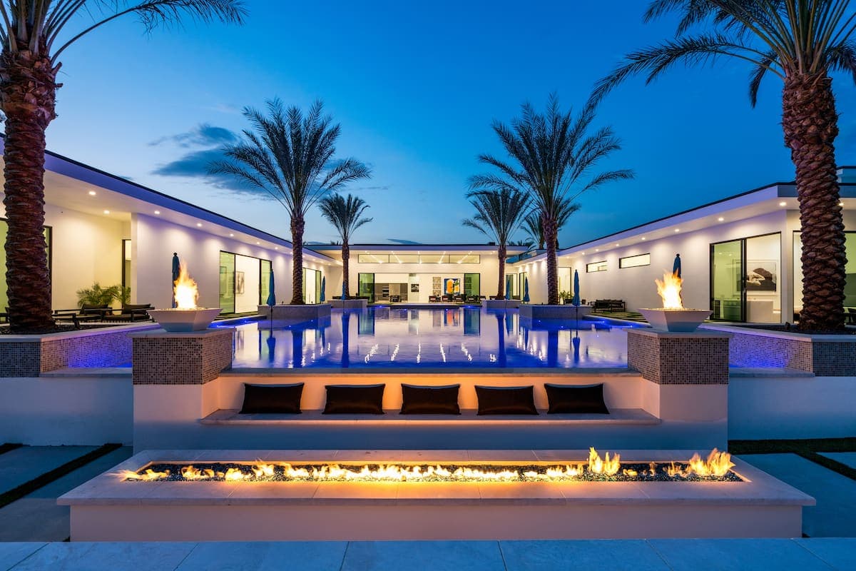 Bravo Villa #12 - Image 74