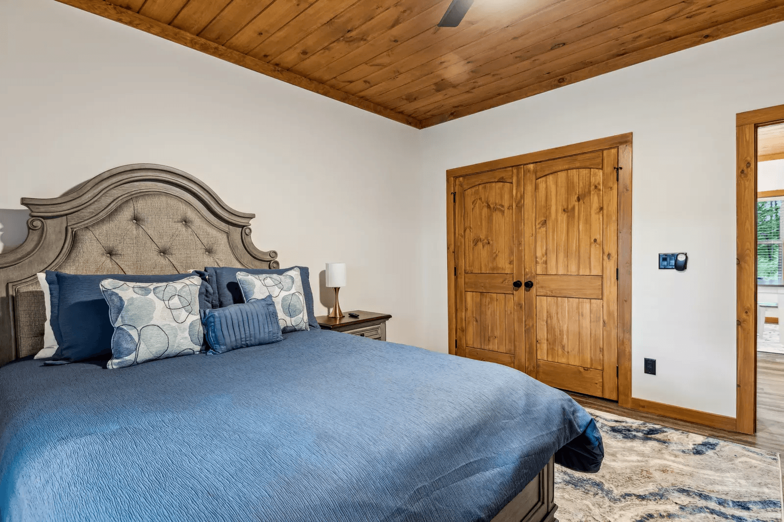 Royal Pool Retreat - Image 27