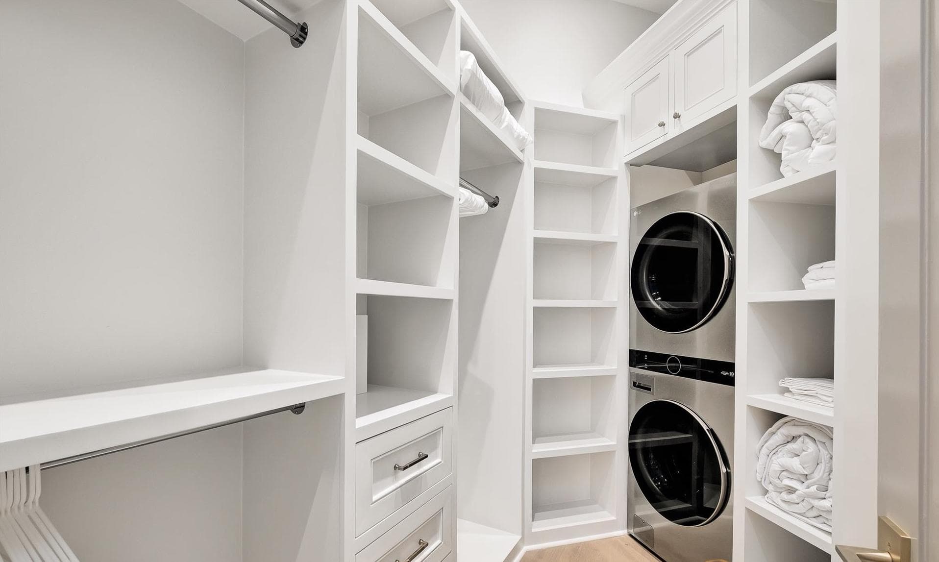 Seawalk Sanctuary - Image 61