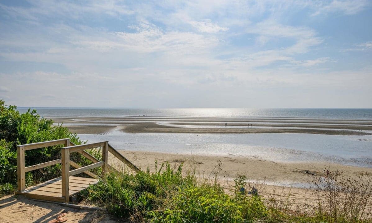 Bay Break - Image 38