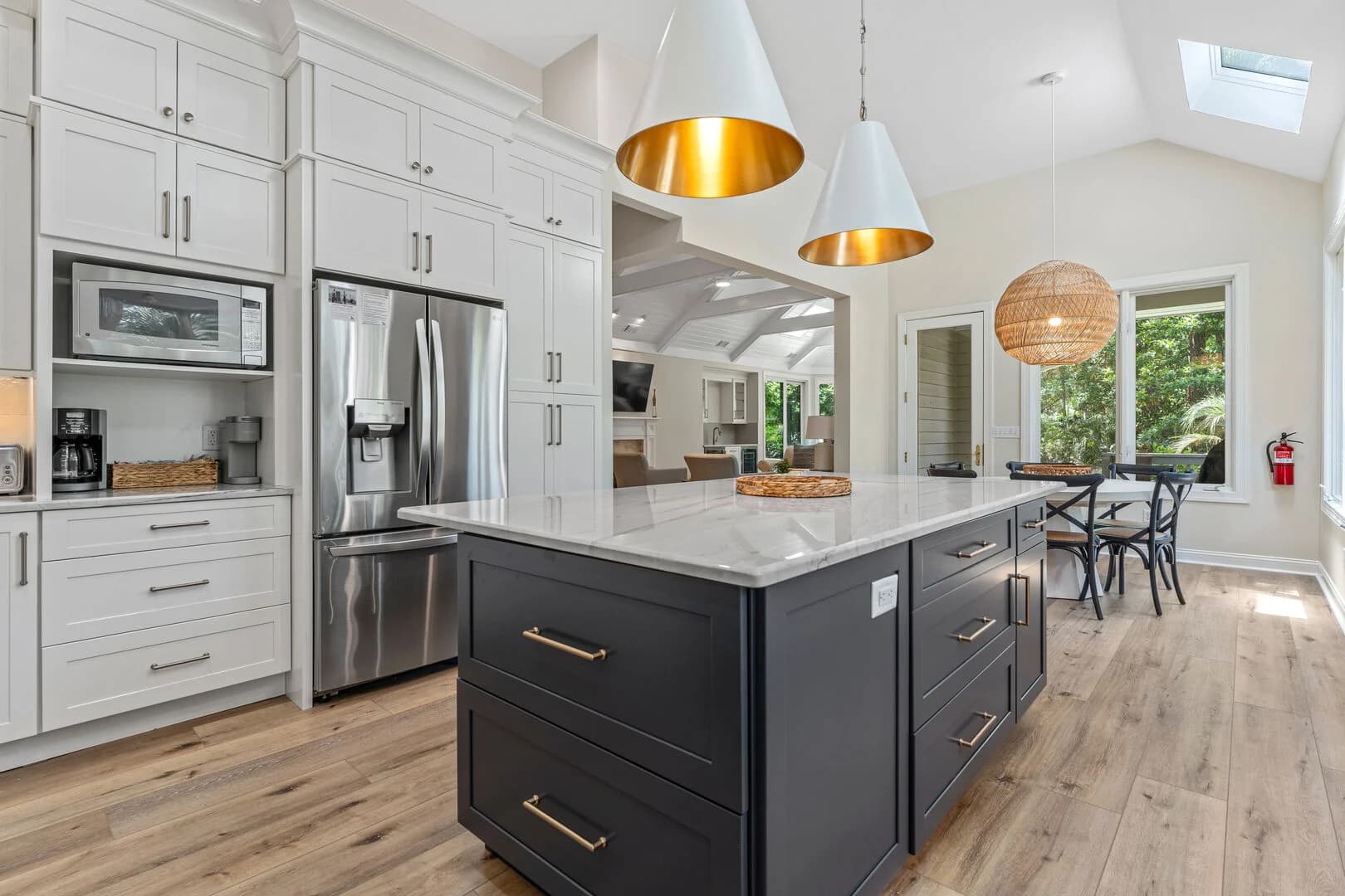 Southern Charm Retreat - Image 5