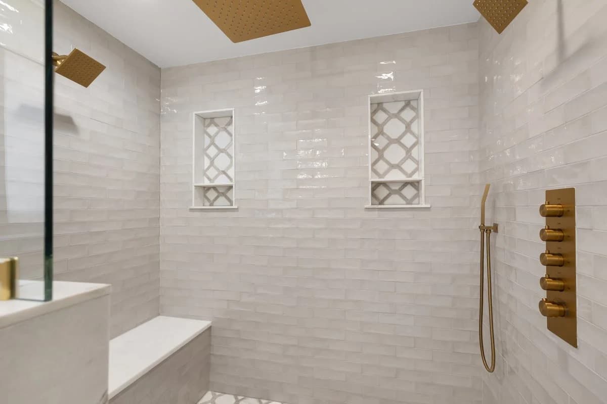 Hydrangea Hideaway - Image 28