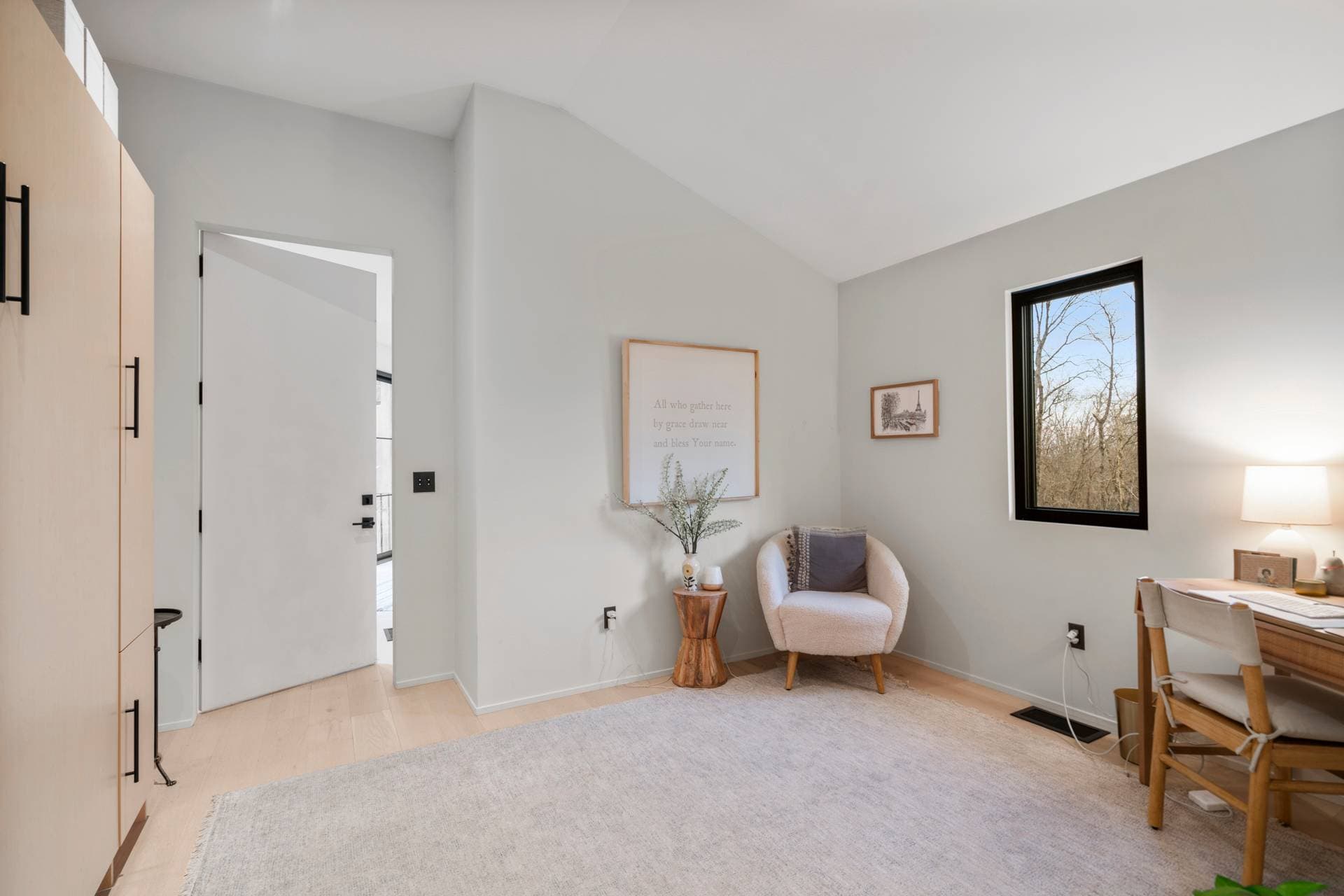 Hilltop Hideaway - Image 32