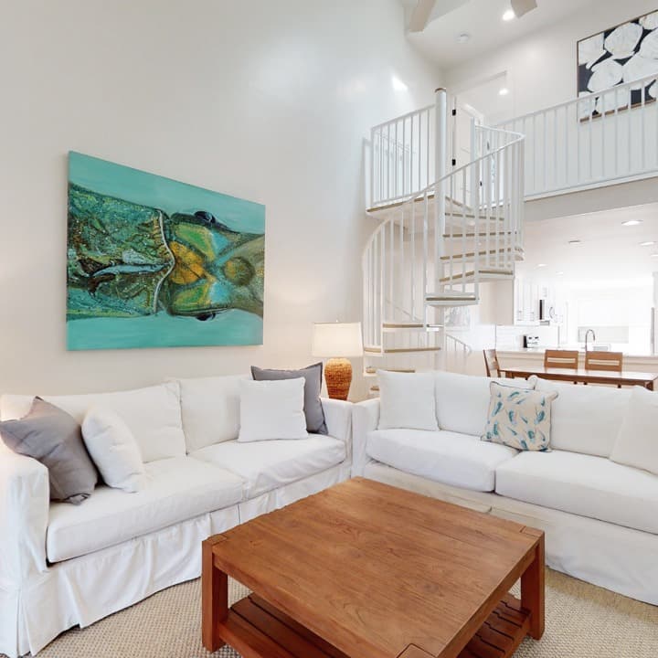 Blue Cove House - Image 1