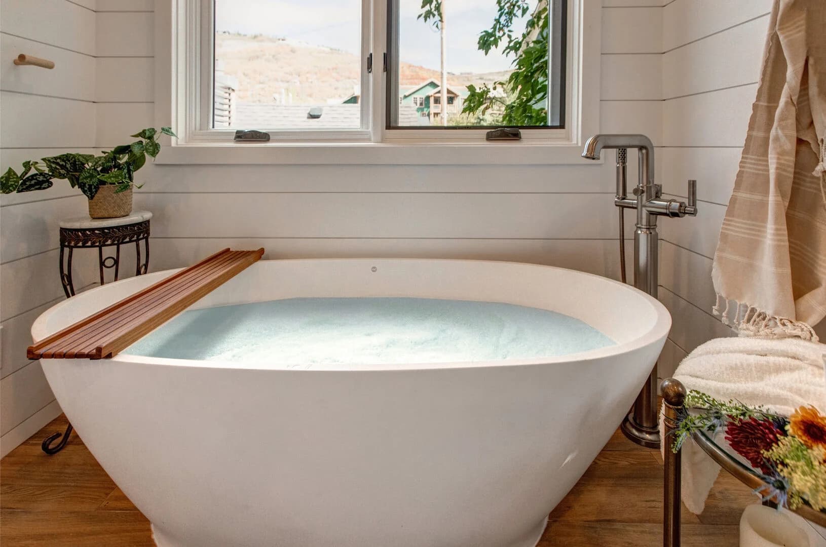 Alpine Minnie's - Image 29