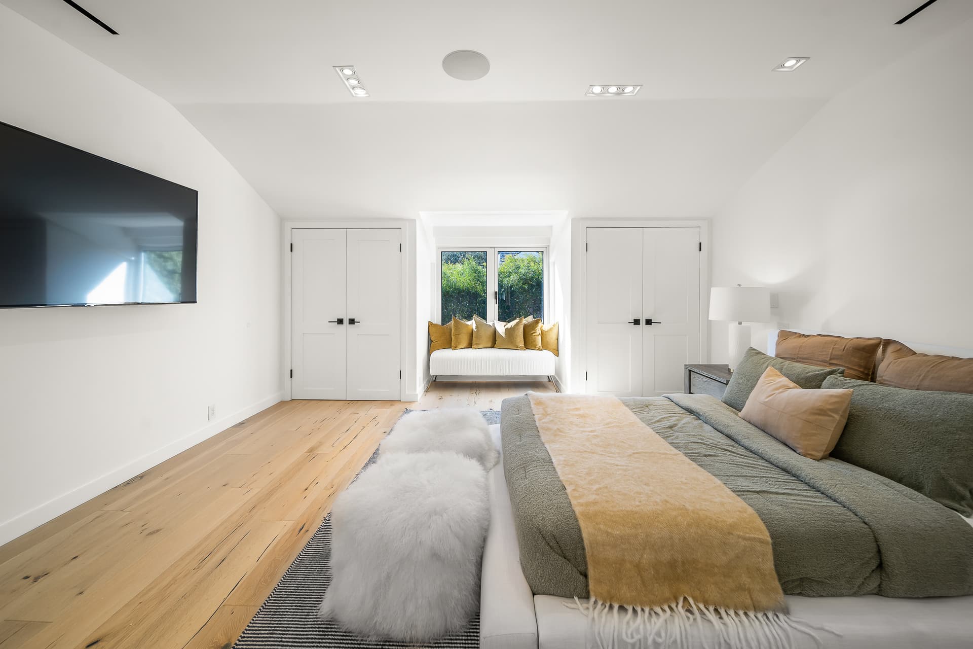 London Villa - Image 46