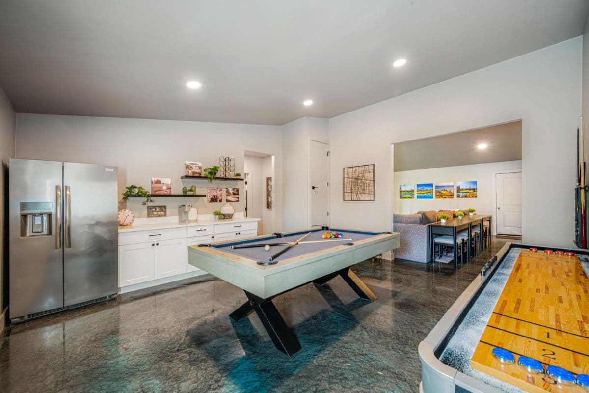 Desert Horizon - Image 7