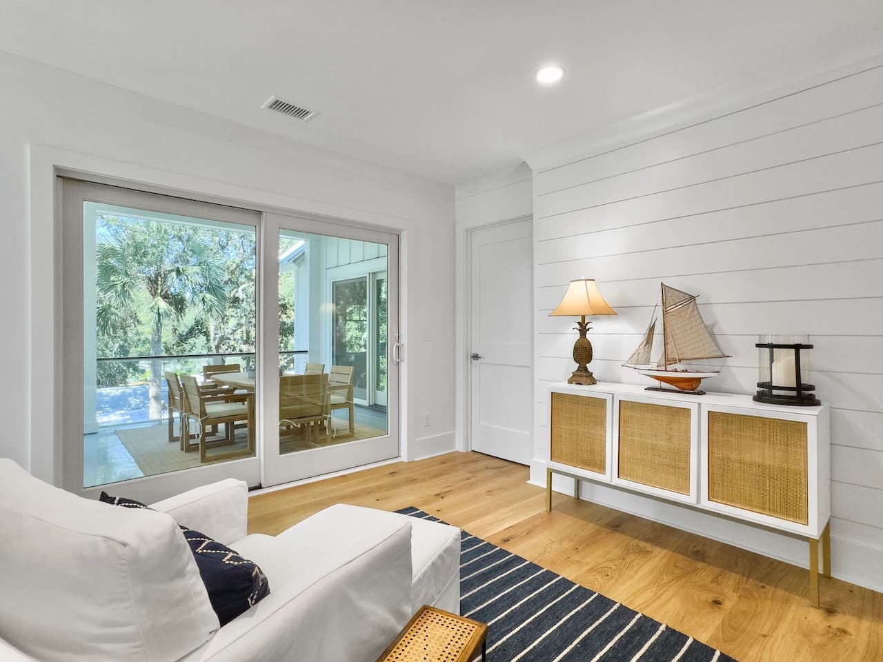 Cameron by the Sea - Image 35