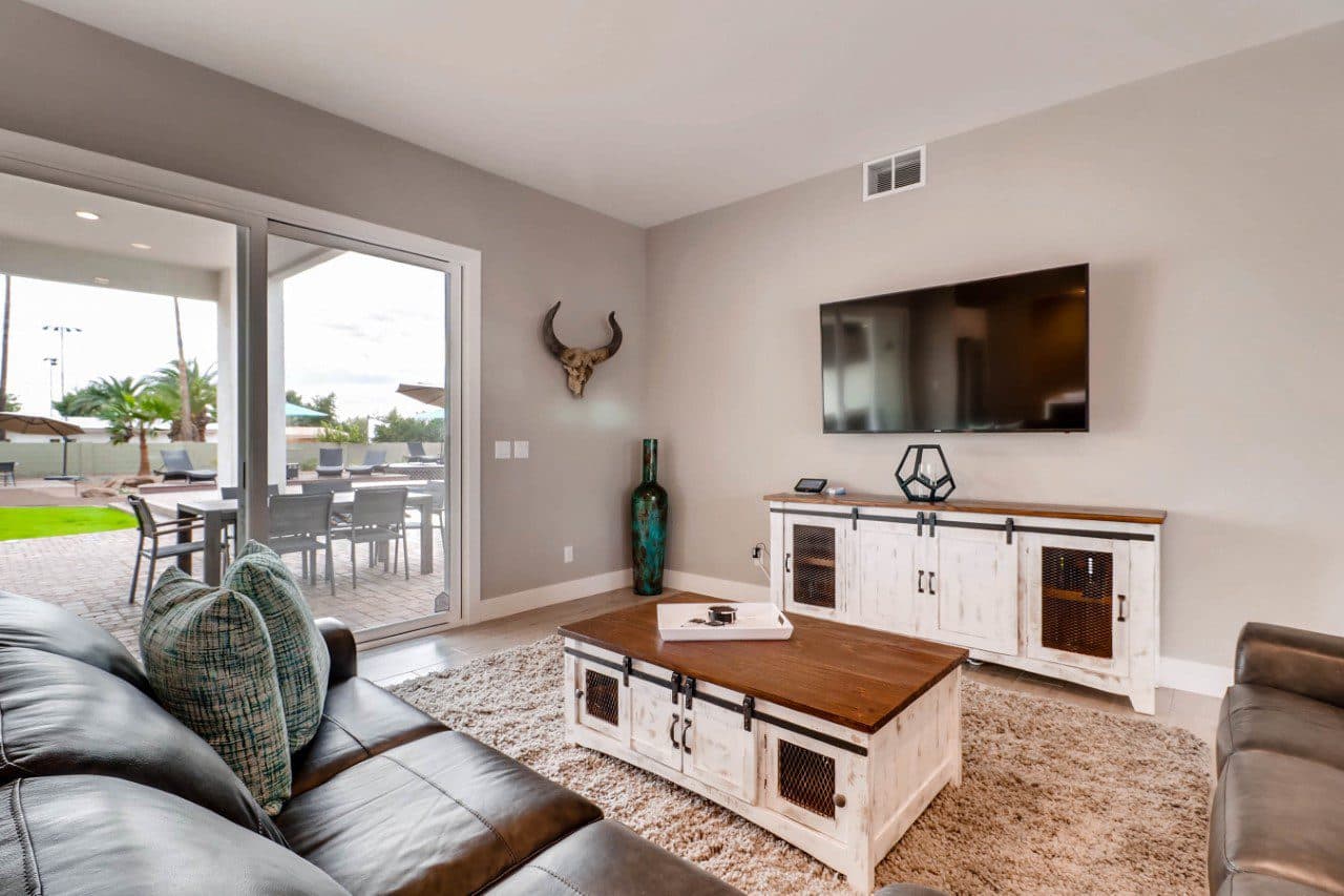 Calm Sojourn - Image 4