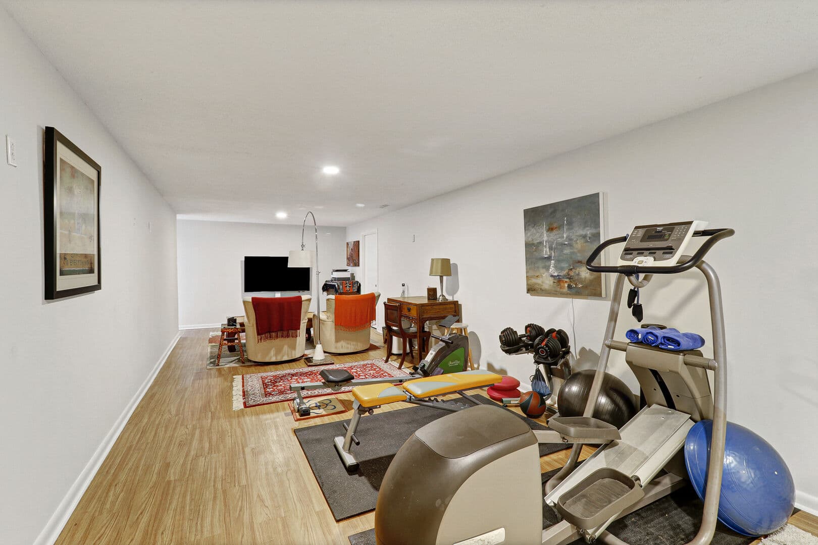 Sunny Shores - Image 22