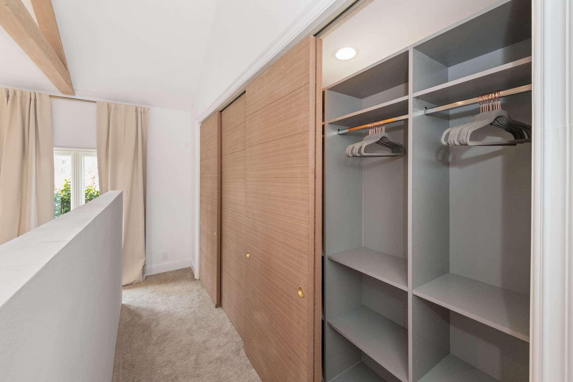 Reef Mall Villa - Image 42