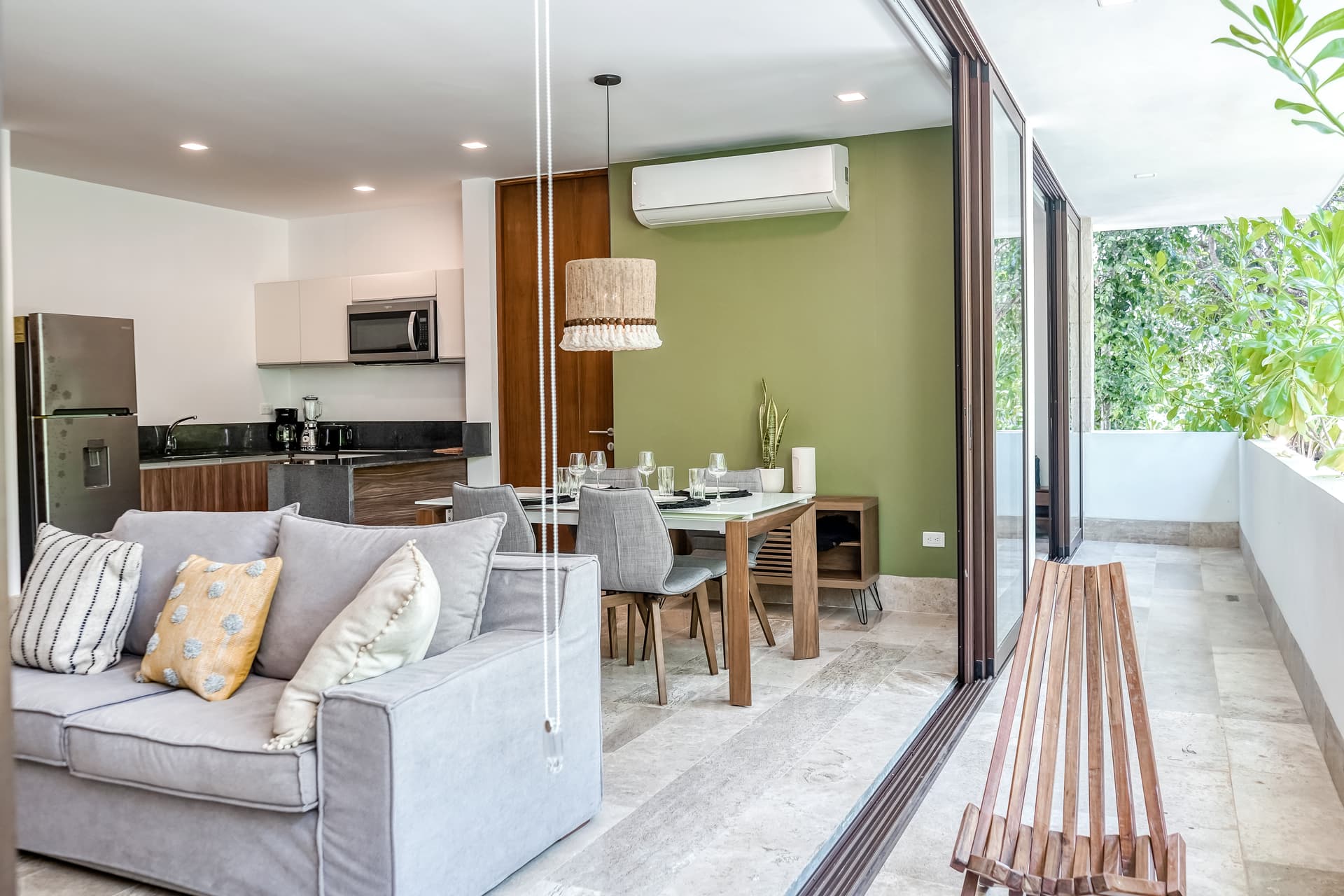 Omara Condo - Image 2