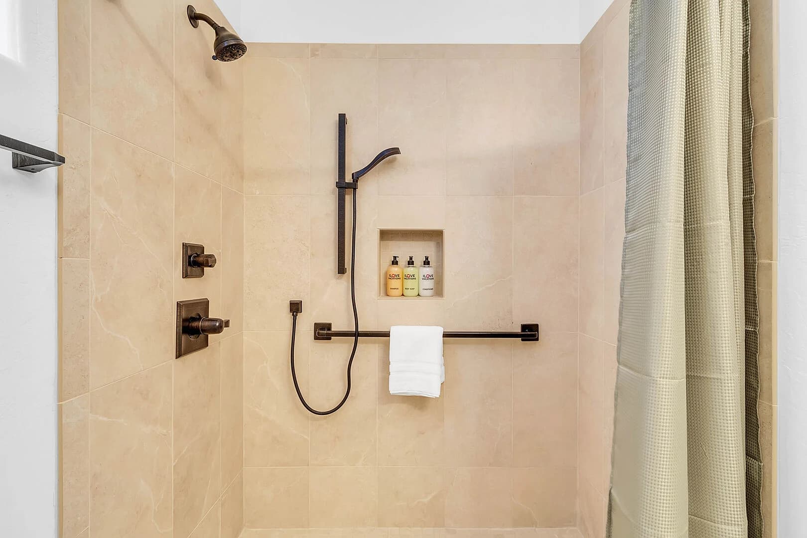 Scottsdale Redbird - Image 30