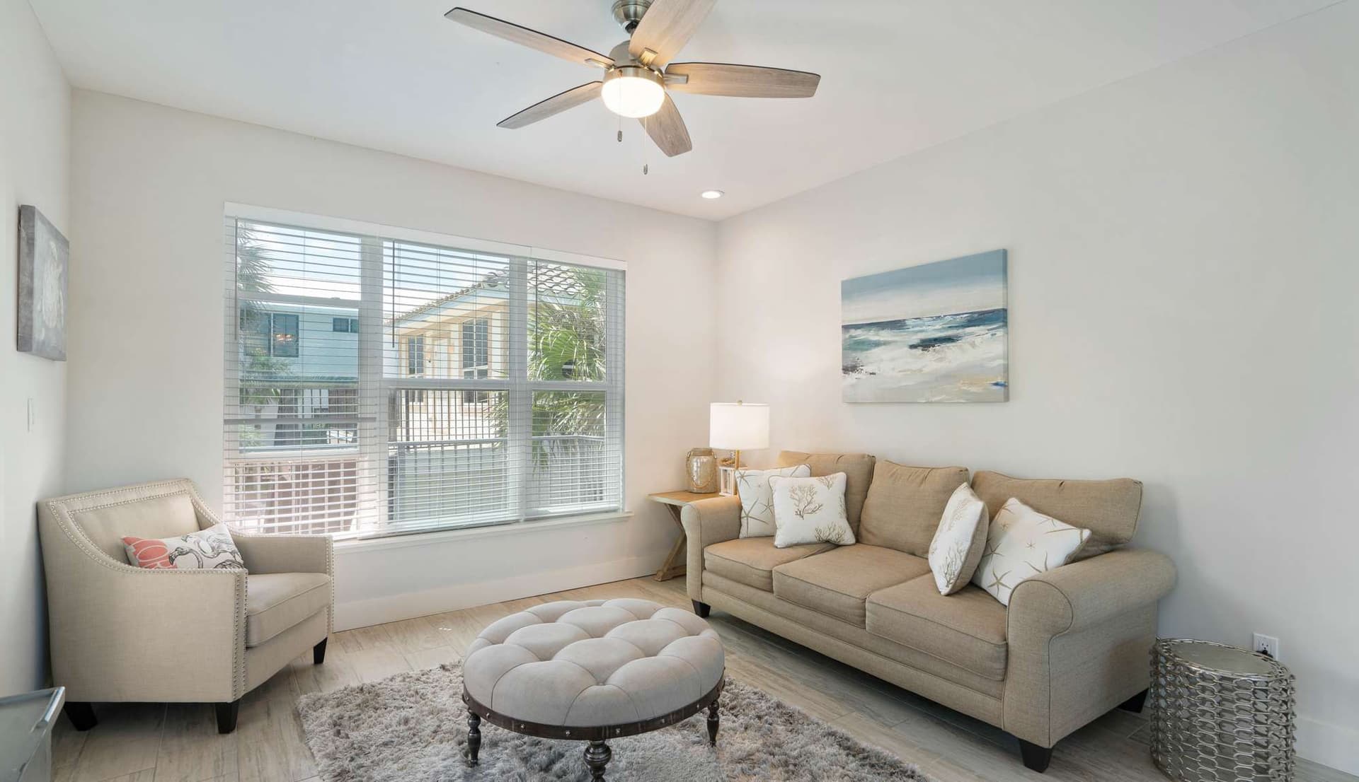 Latitudes Manor - Image 15