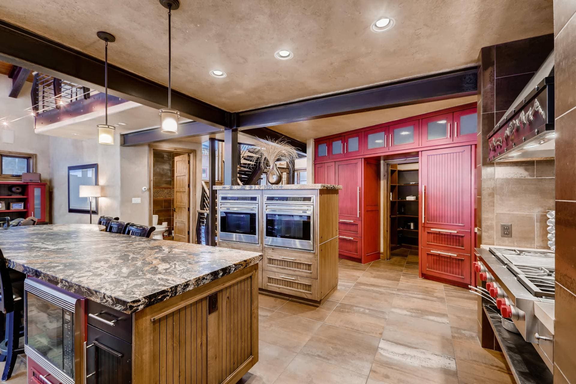 Warming Hut - Image 9