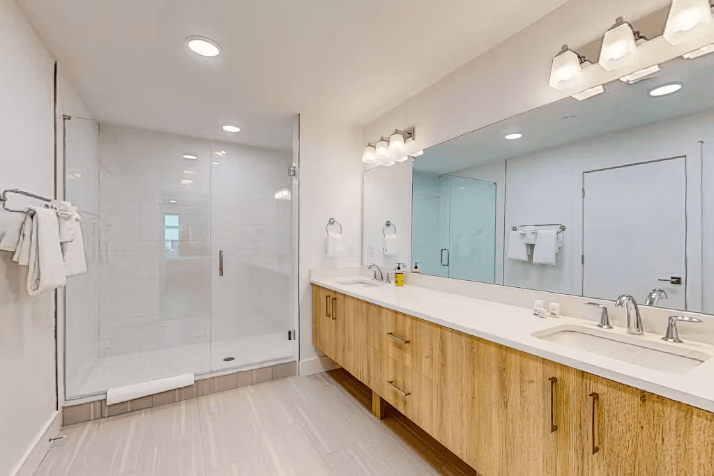 Azure Clearwater - Image 5