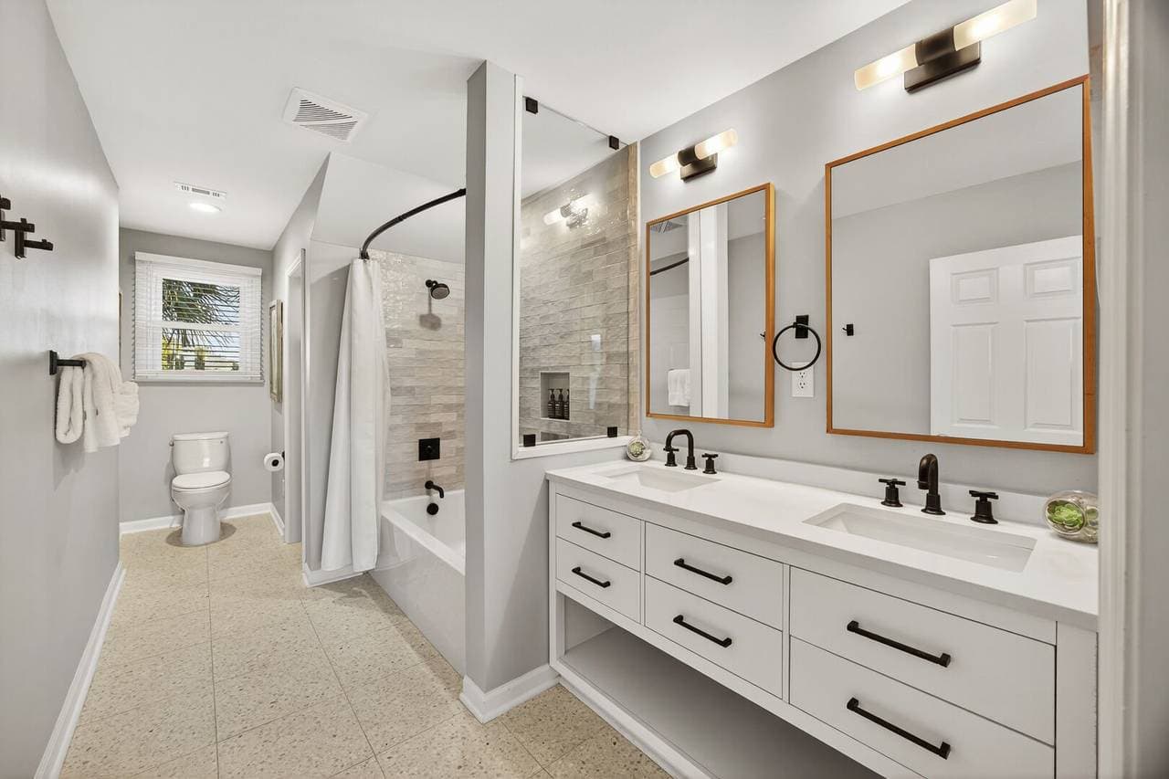 Heads Carolina - Image 33