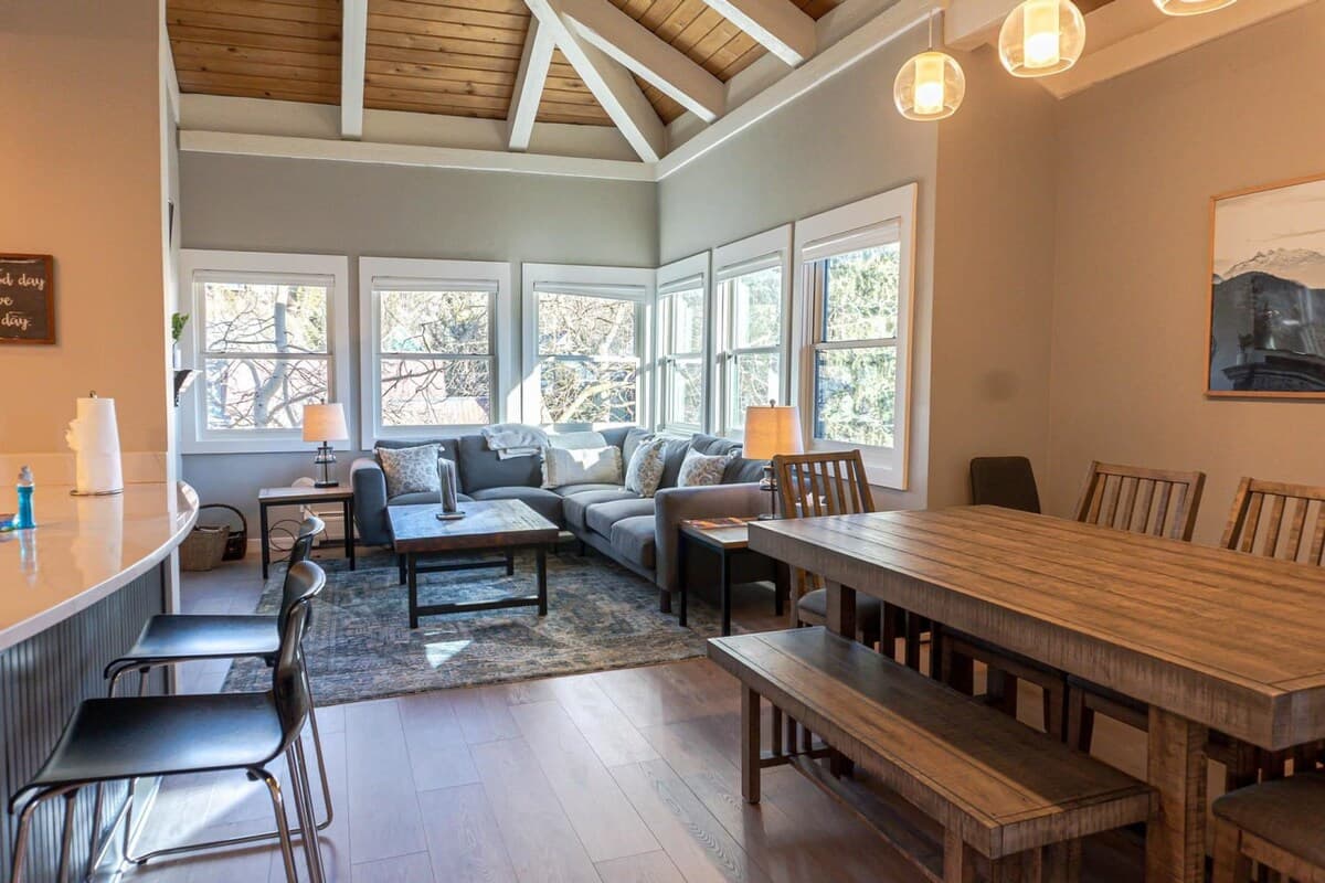 Summit Glow - Image 7