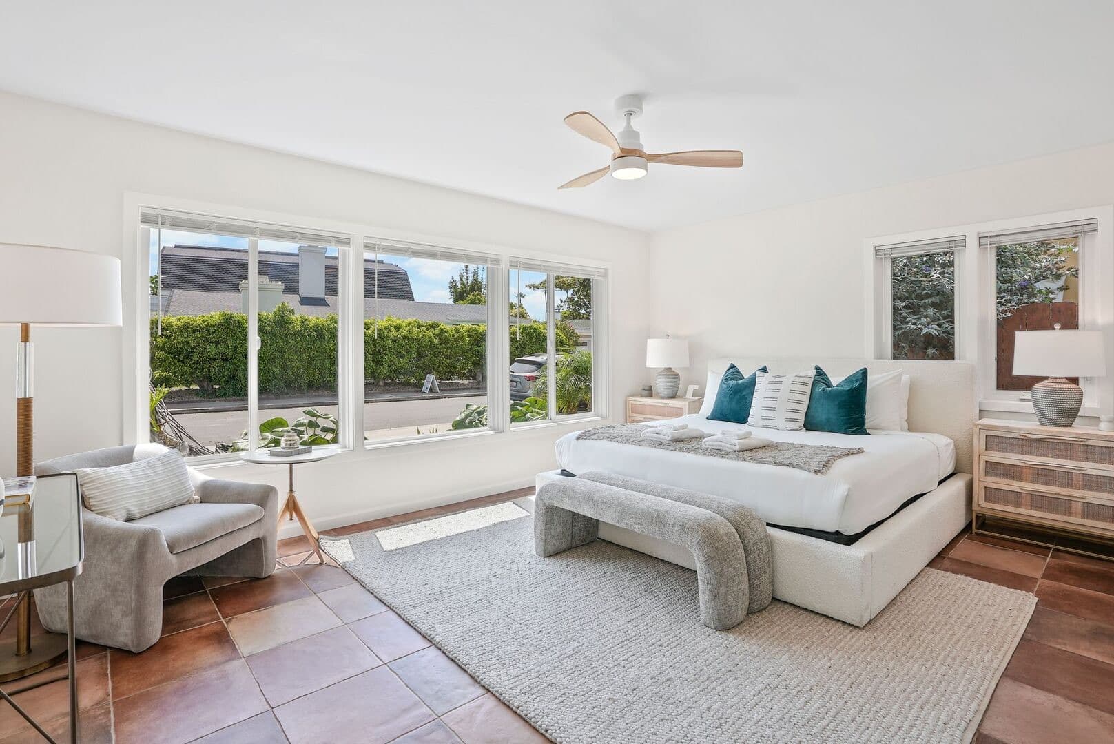 Seabreeze Hideaway - Image 5