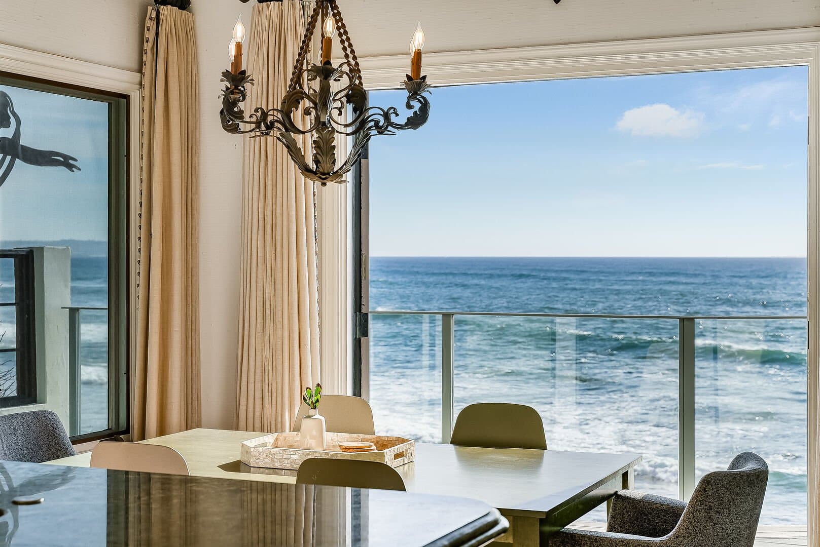 Dolphin Bluff - Image 9