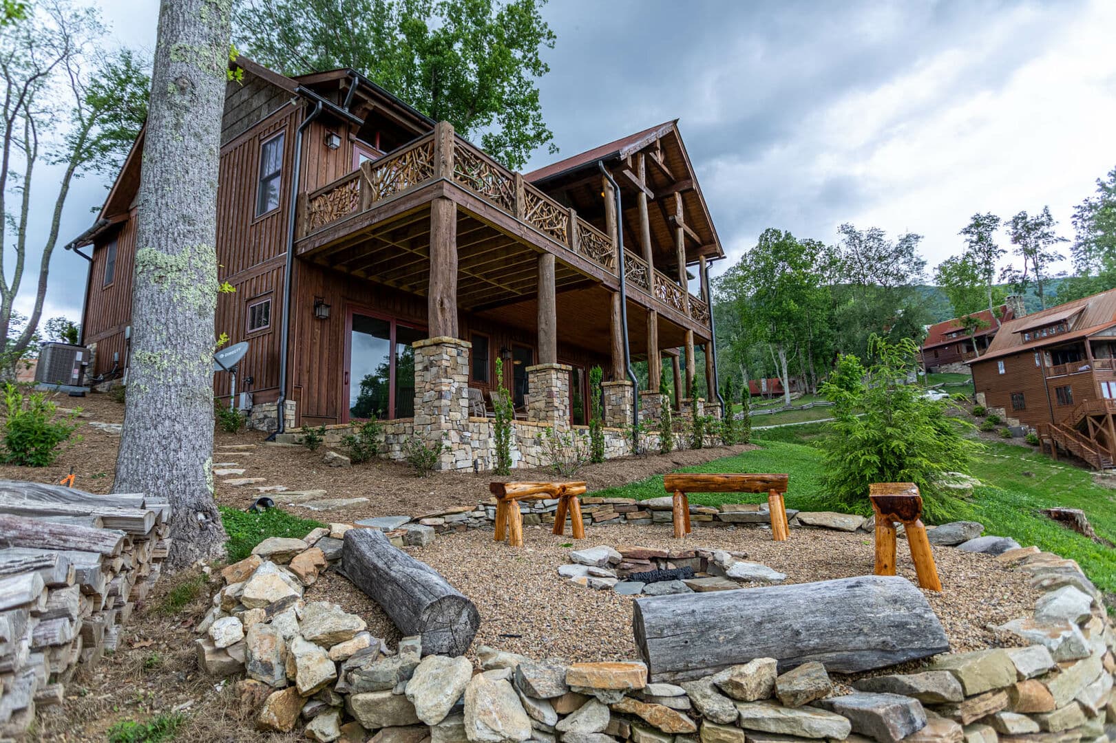 Lazy Bear Home - Image 6