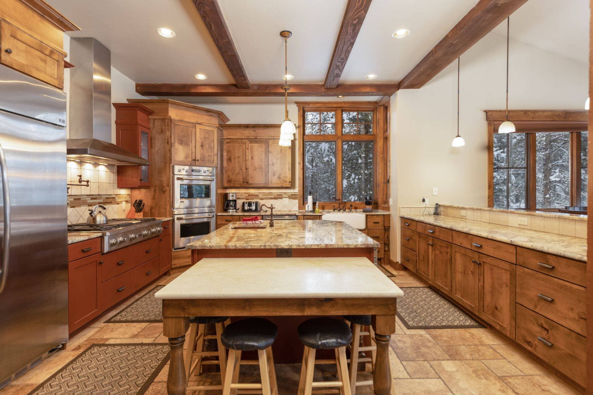 Last Nickel Lodge - Image 7