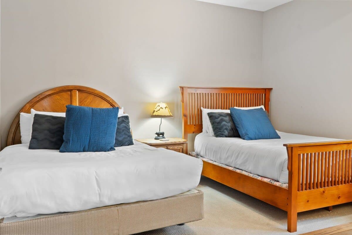 Blue River Retreat - Image 34