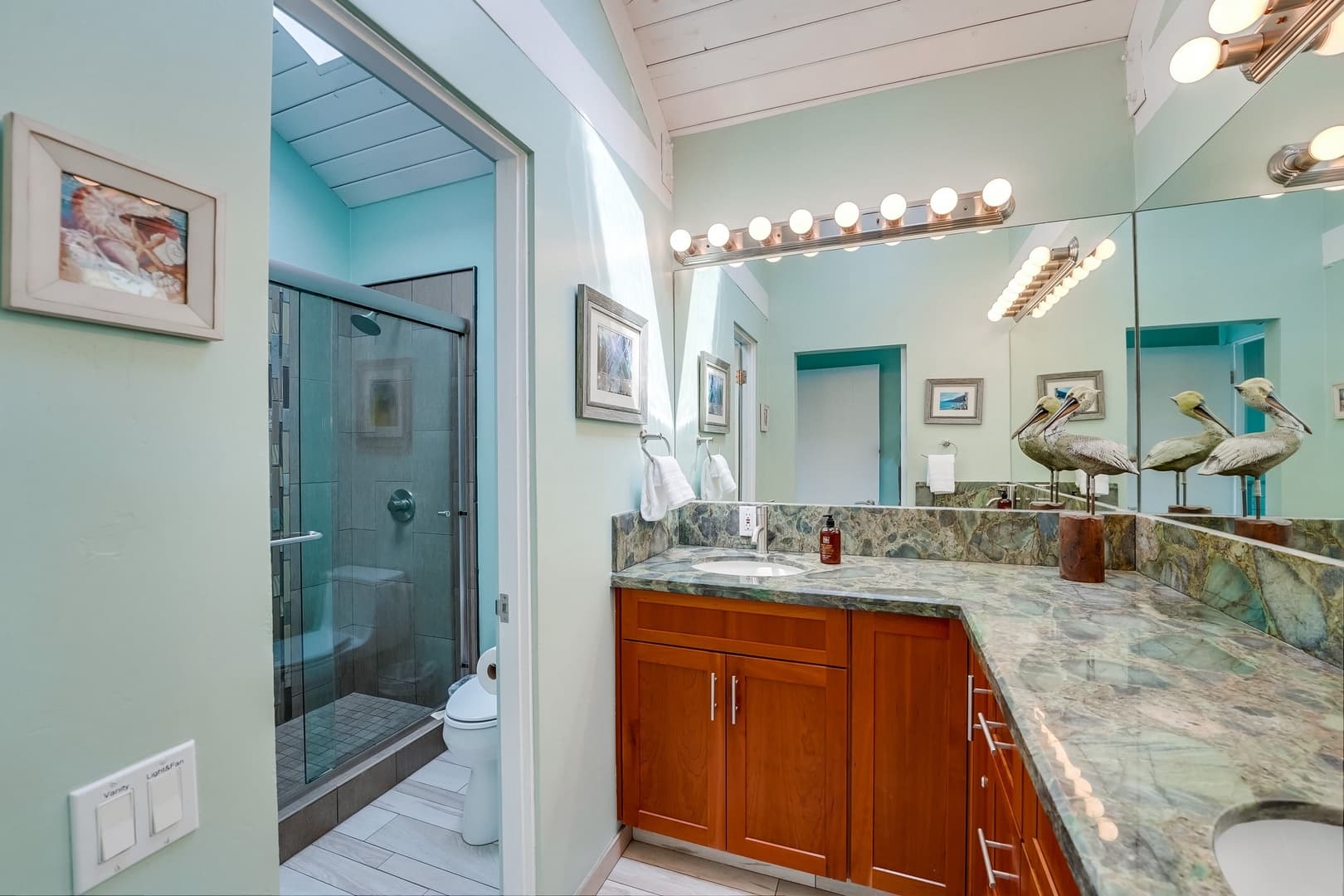 Mai Tai Beach House - Image 19