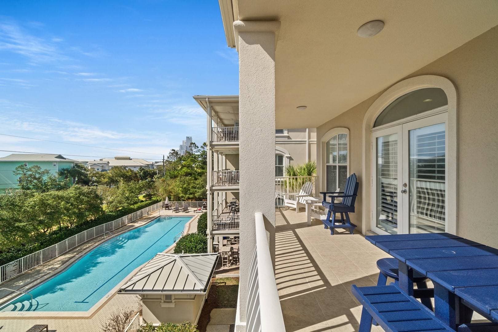 Sandy Buns - Image 11