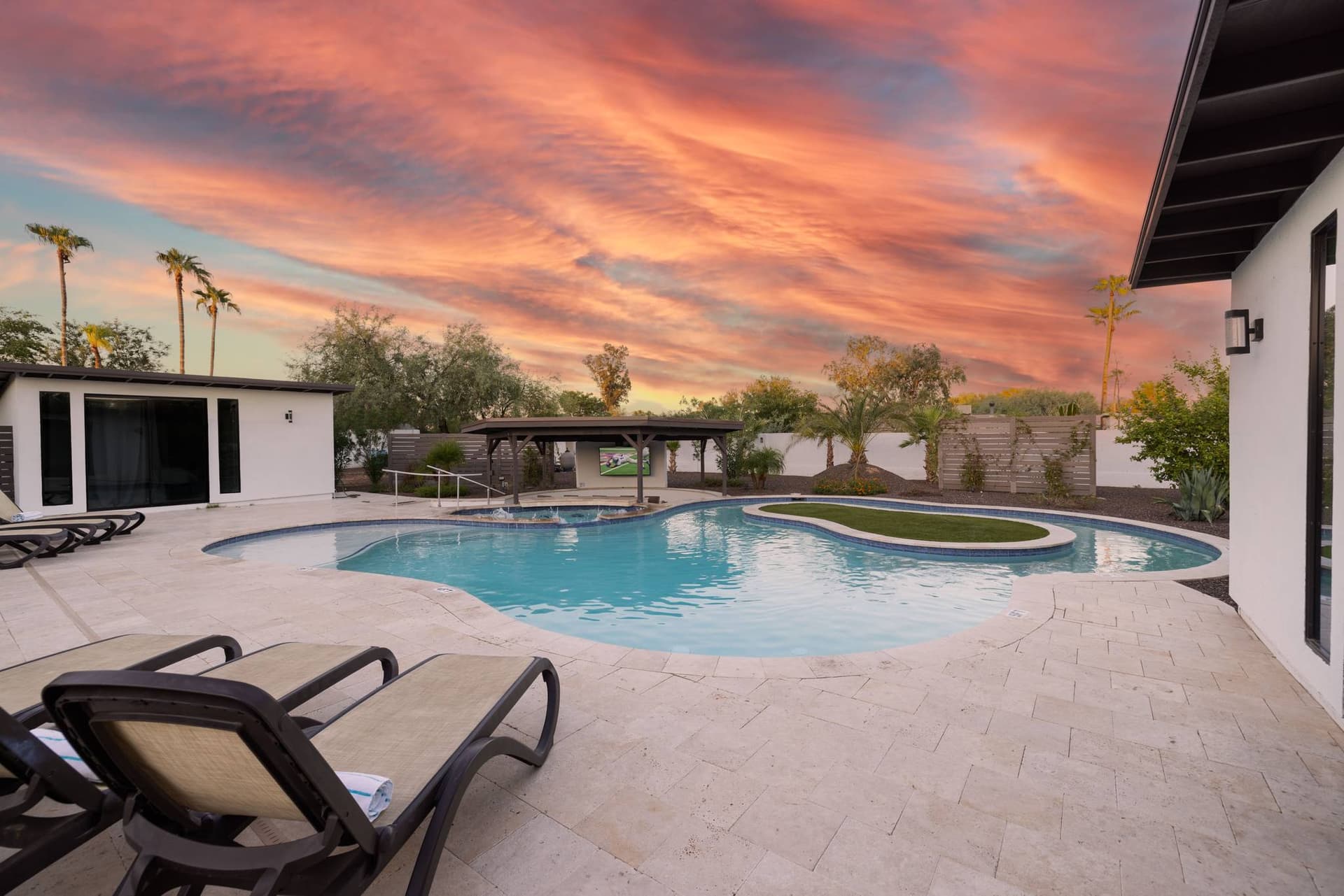 Luxe Resort Retreat - Image 45