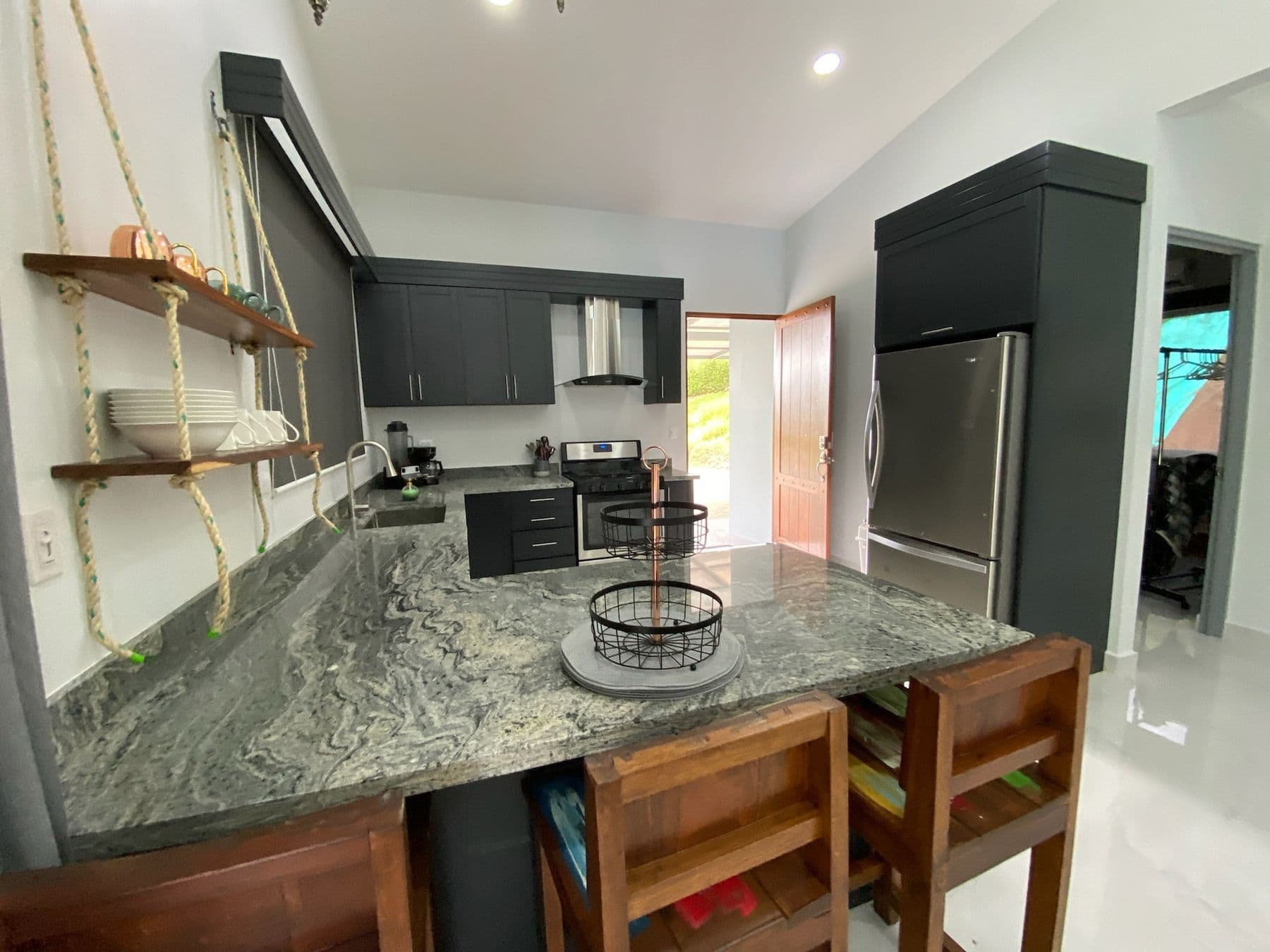 South Family Home - Image 27