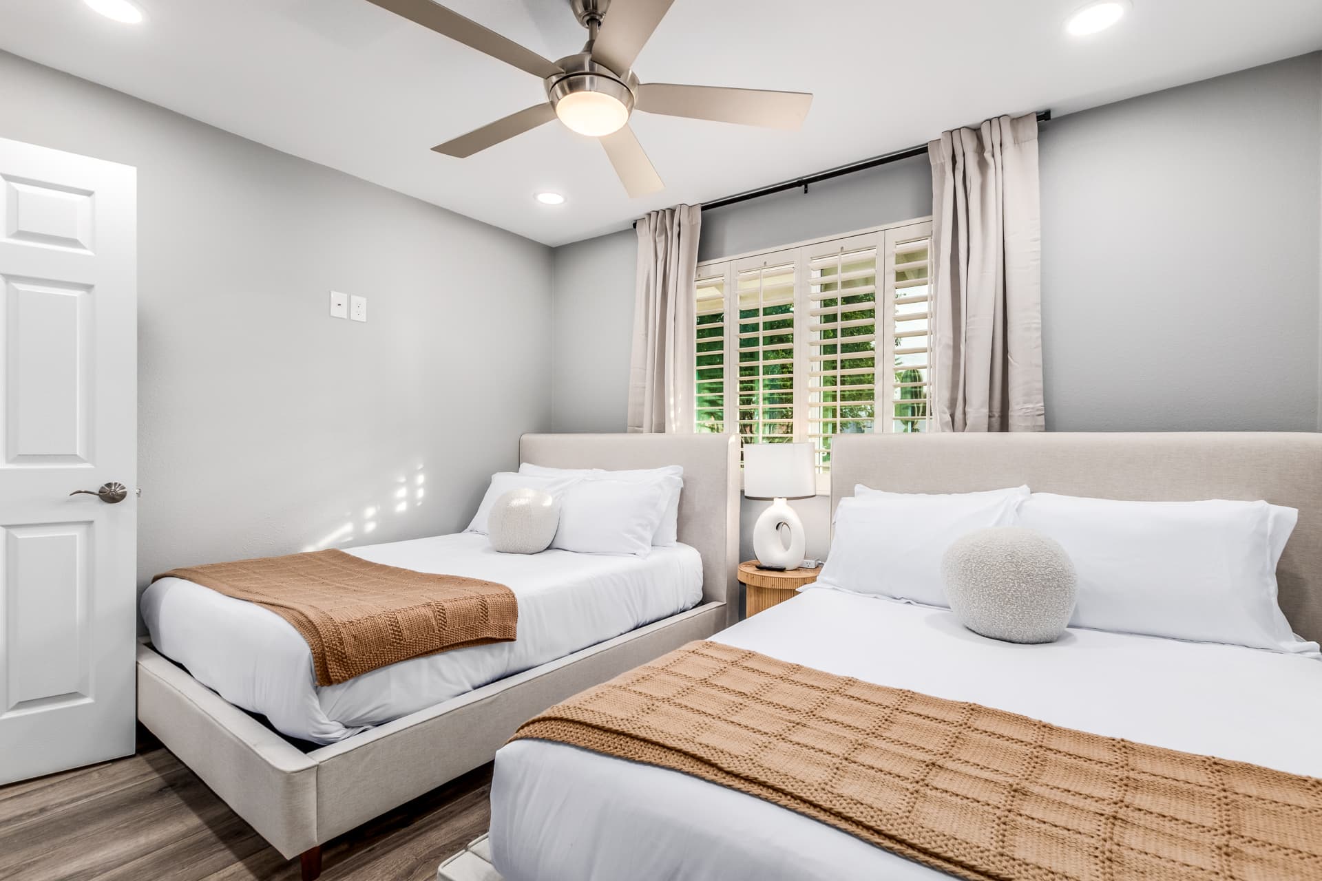 Monterey Retreat - Image 13