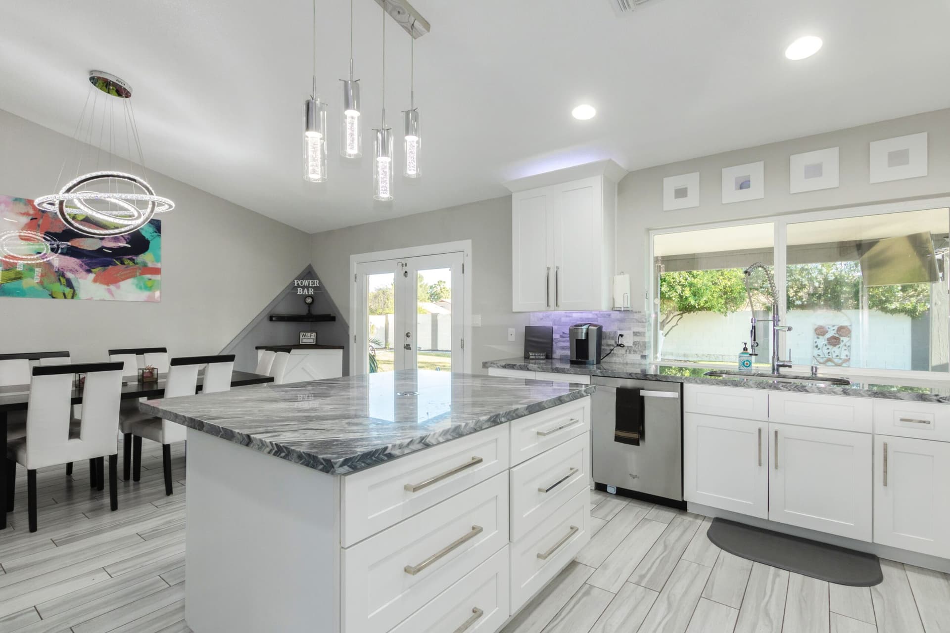 Kings Lux Escape - Image 10