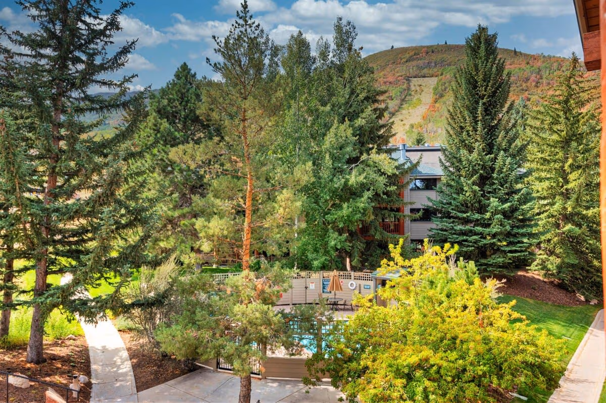 Powder View Chalet - Image 43